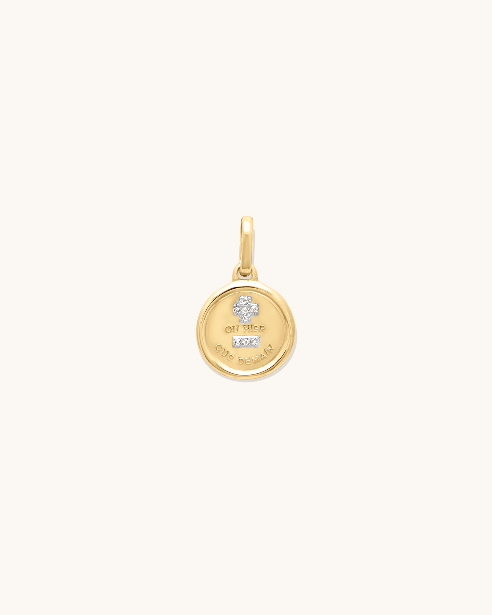 Love Token Pendant Round