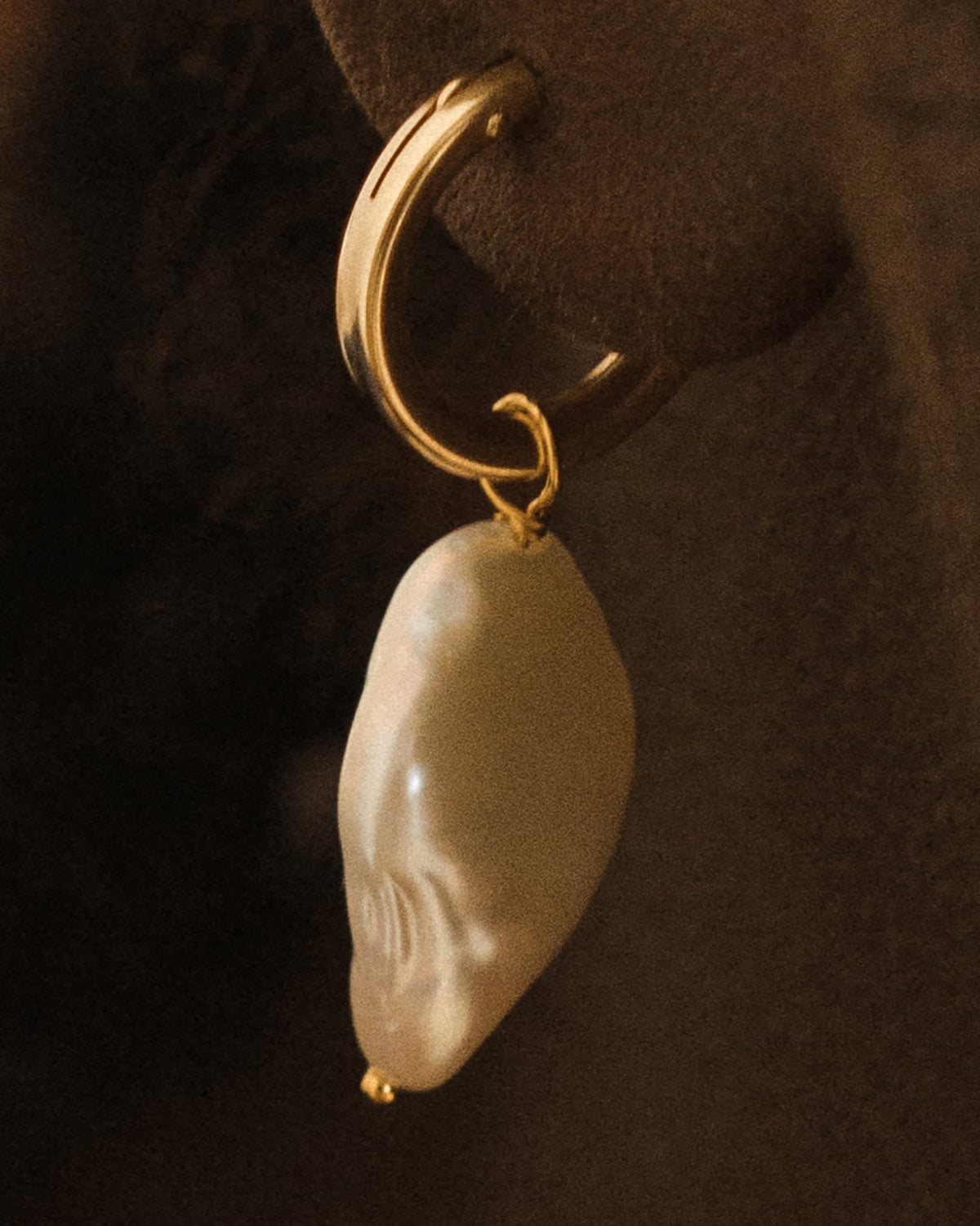 Amelia Organic Hoops