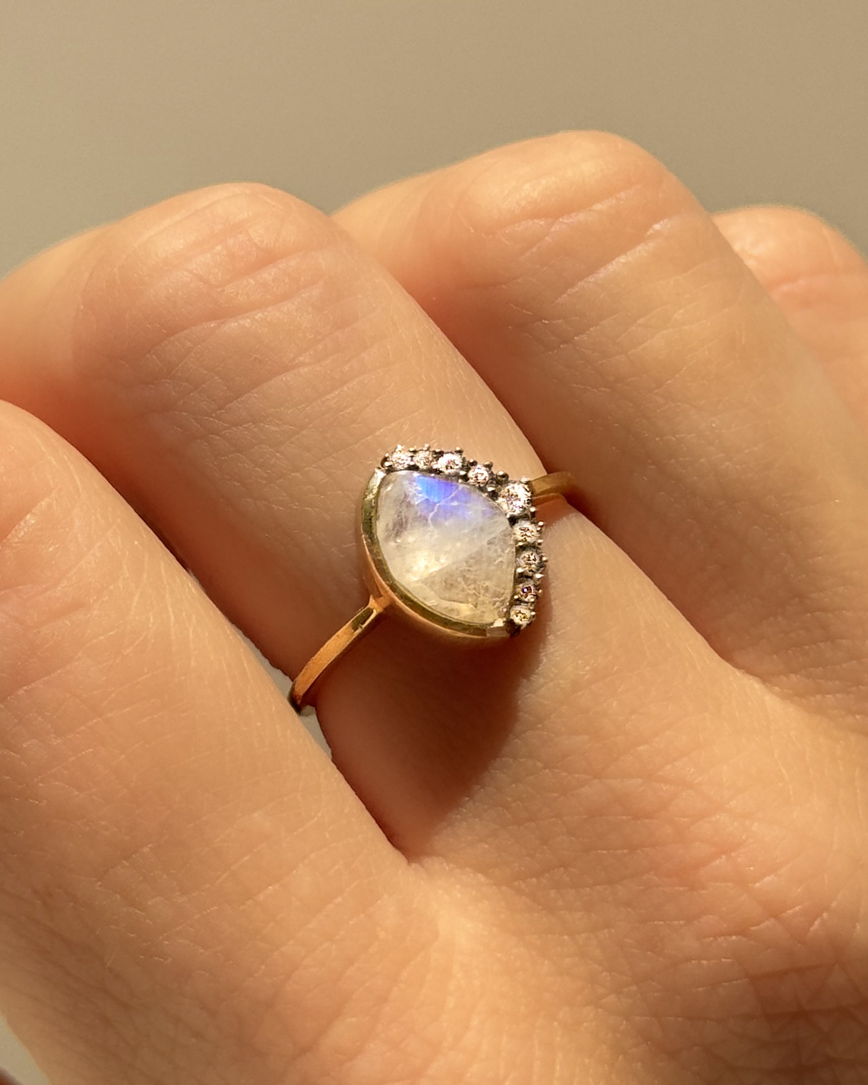 Anni Moonstone Ring