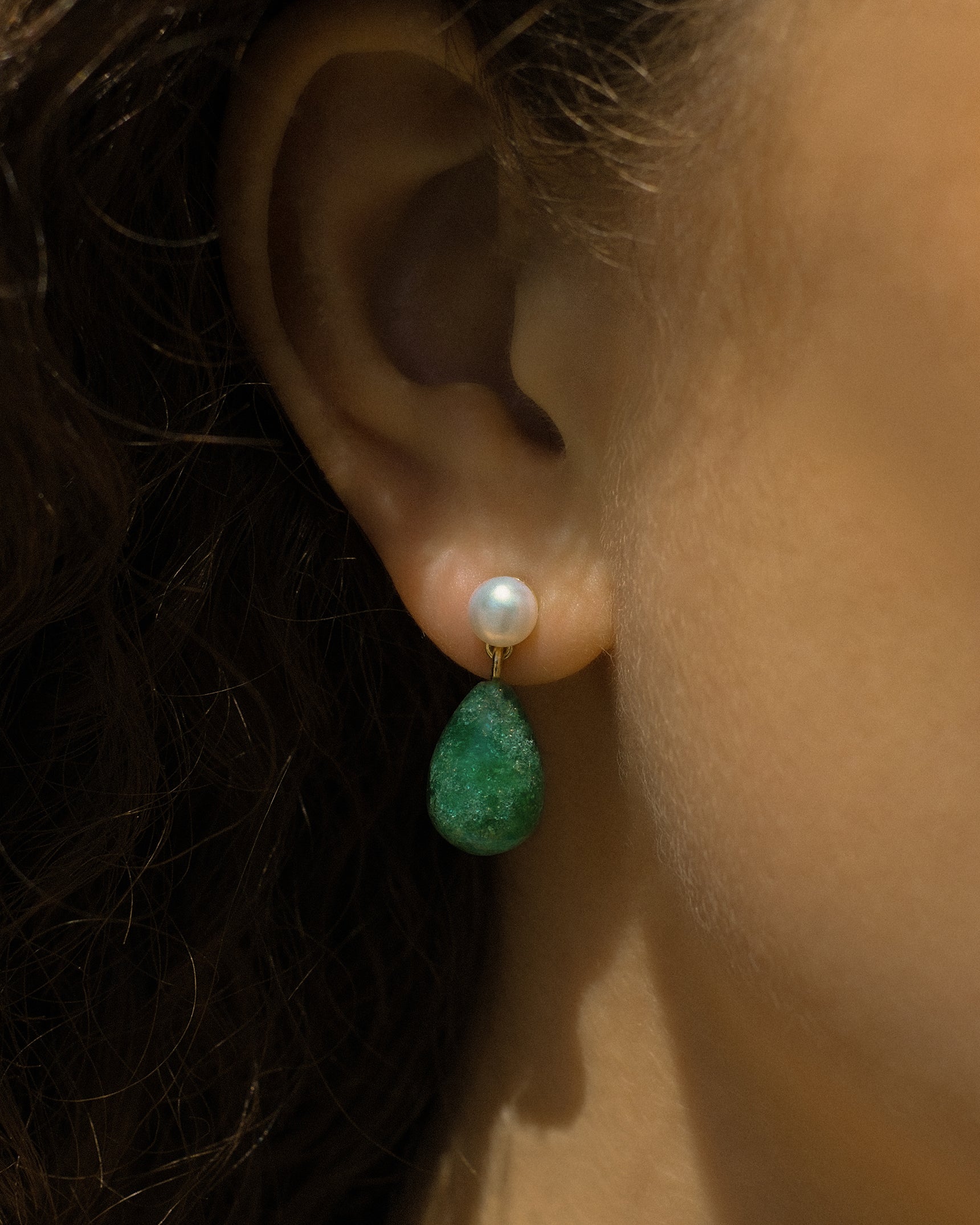 Ava Emerald Drop Earrings