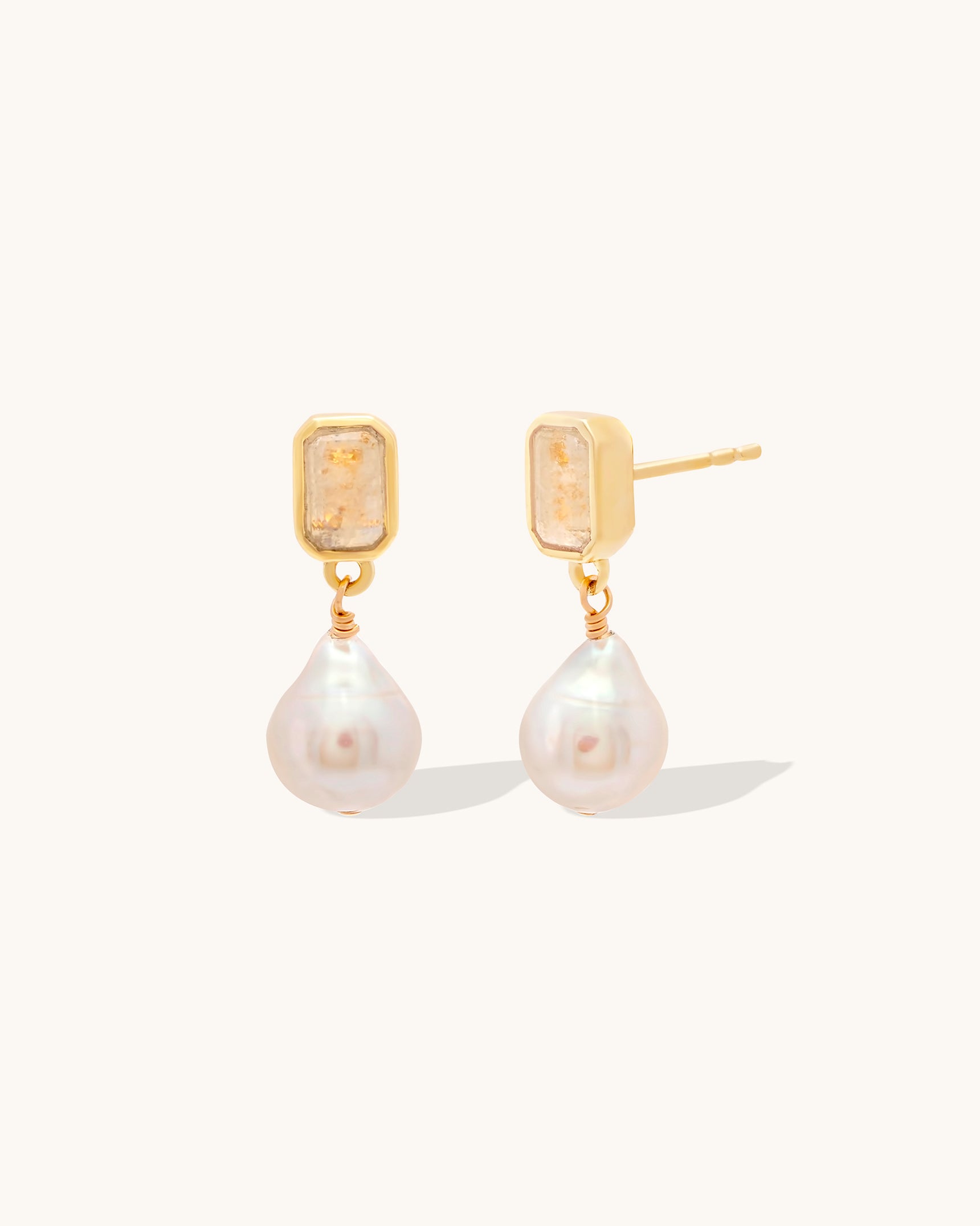Moonstone Baroque Petite Drop