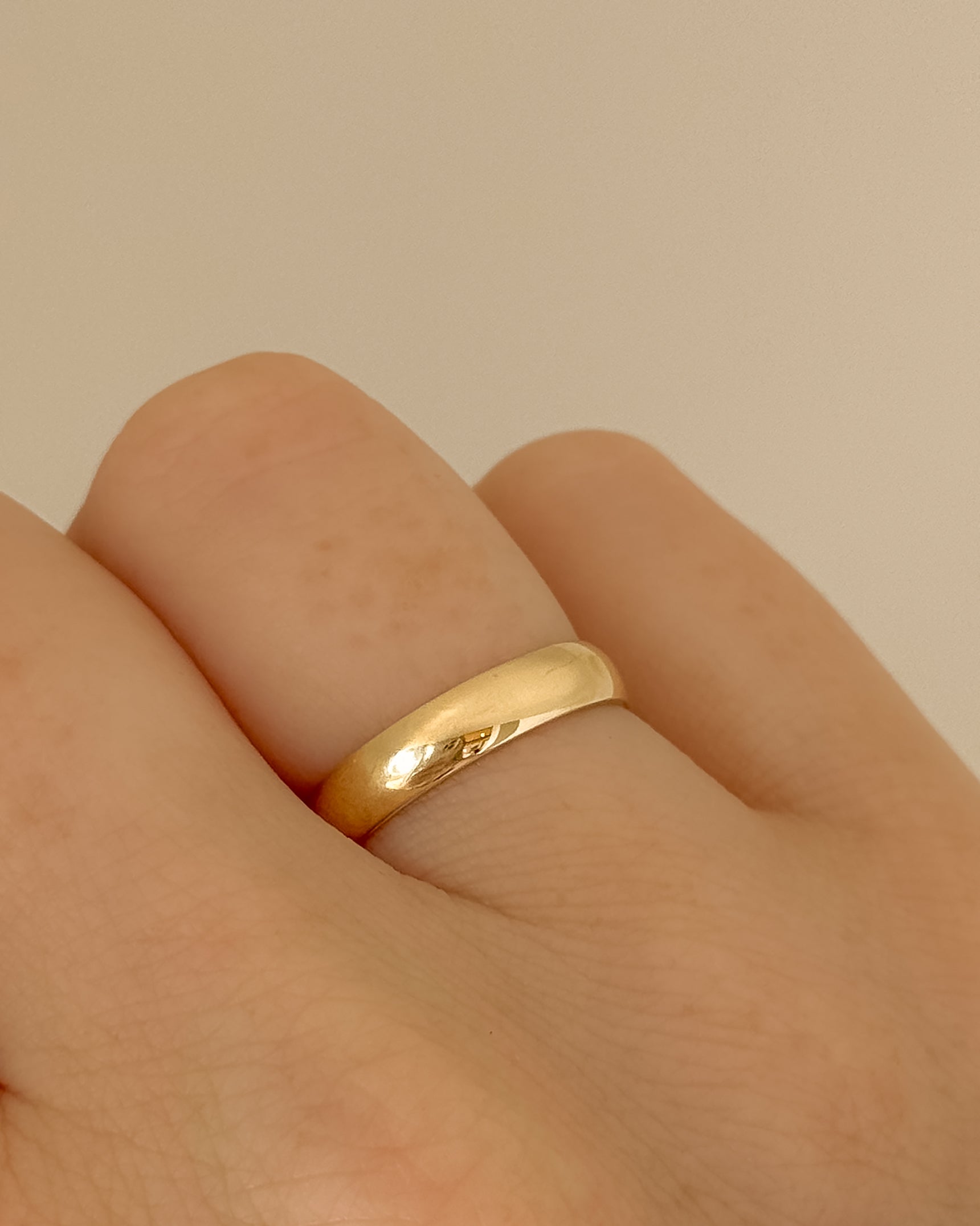 Bold 14K Band