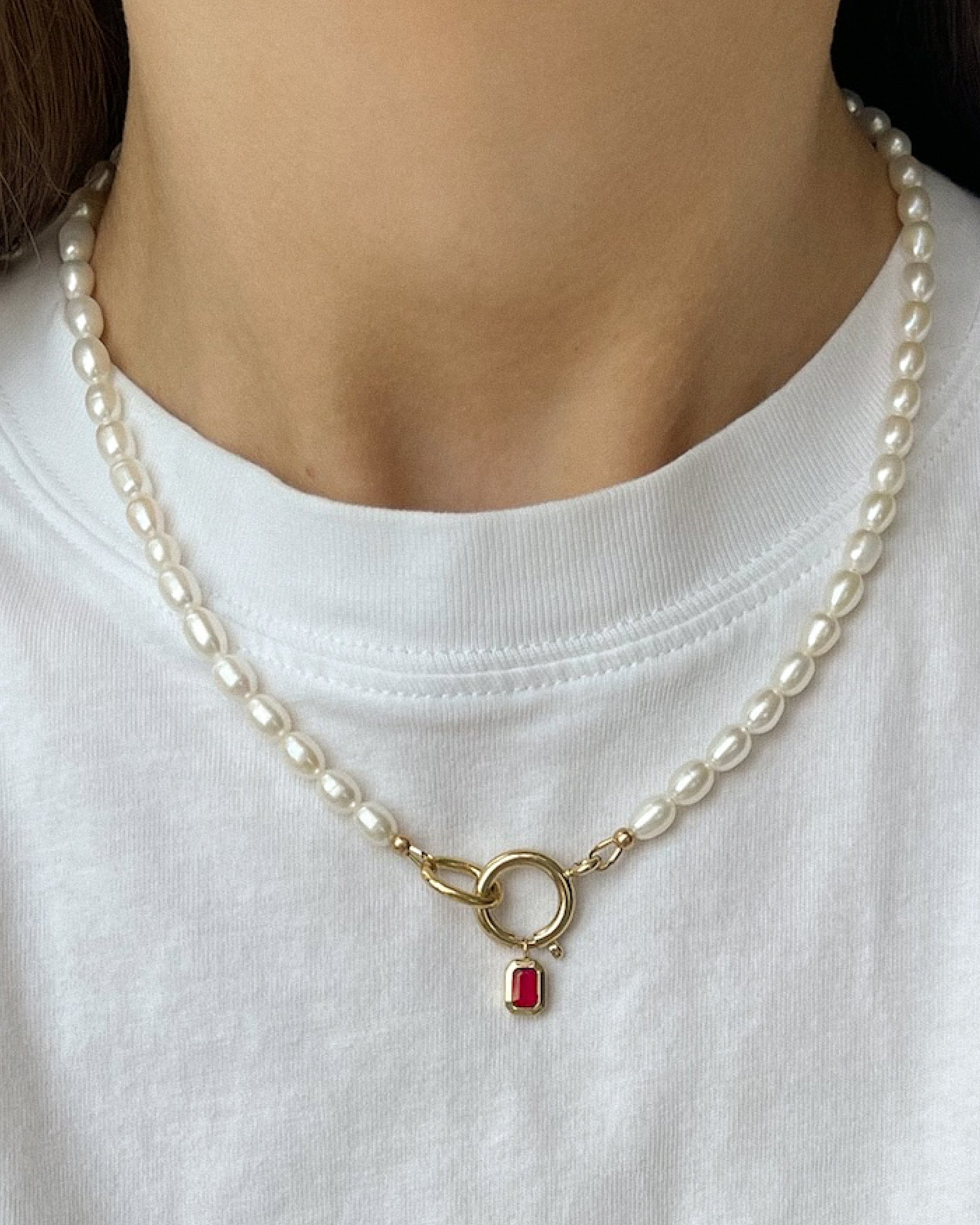 Kate Pearl Necklace