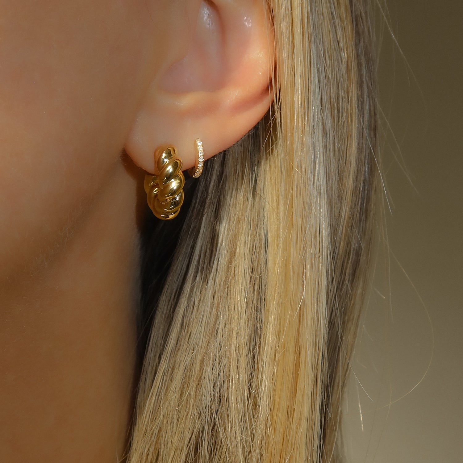 Mini Revolve Hoops