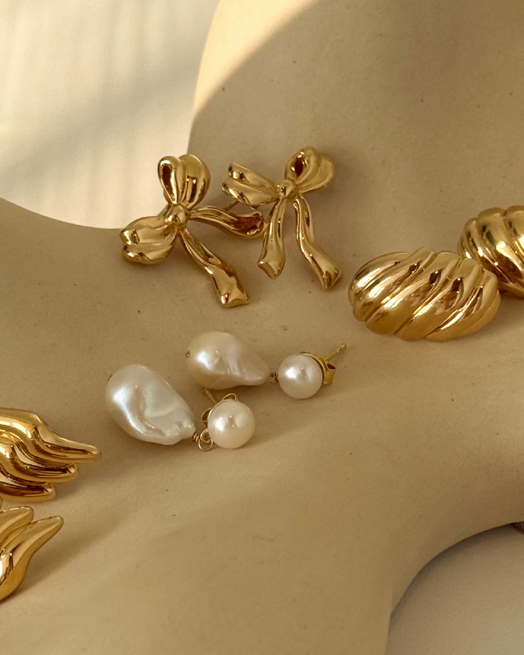 Baroque Pearl Drop Earrings
