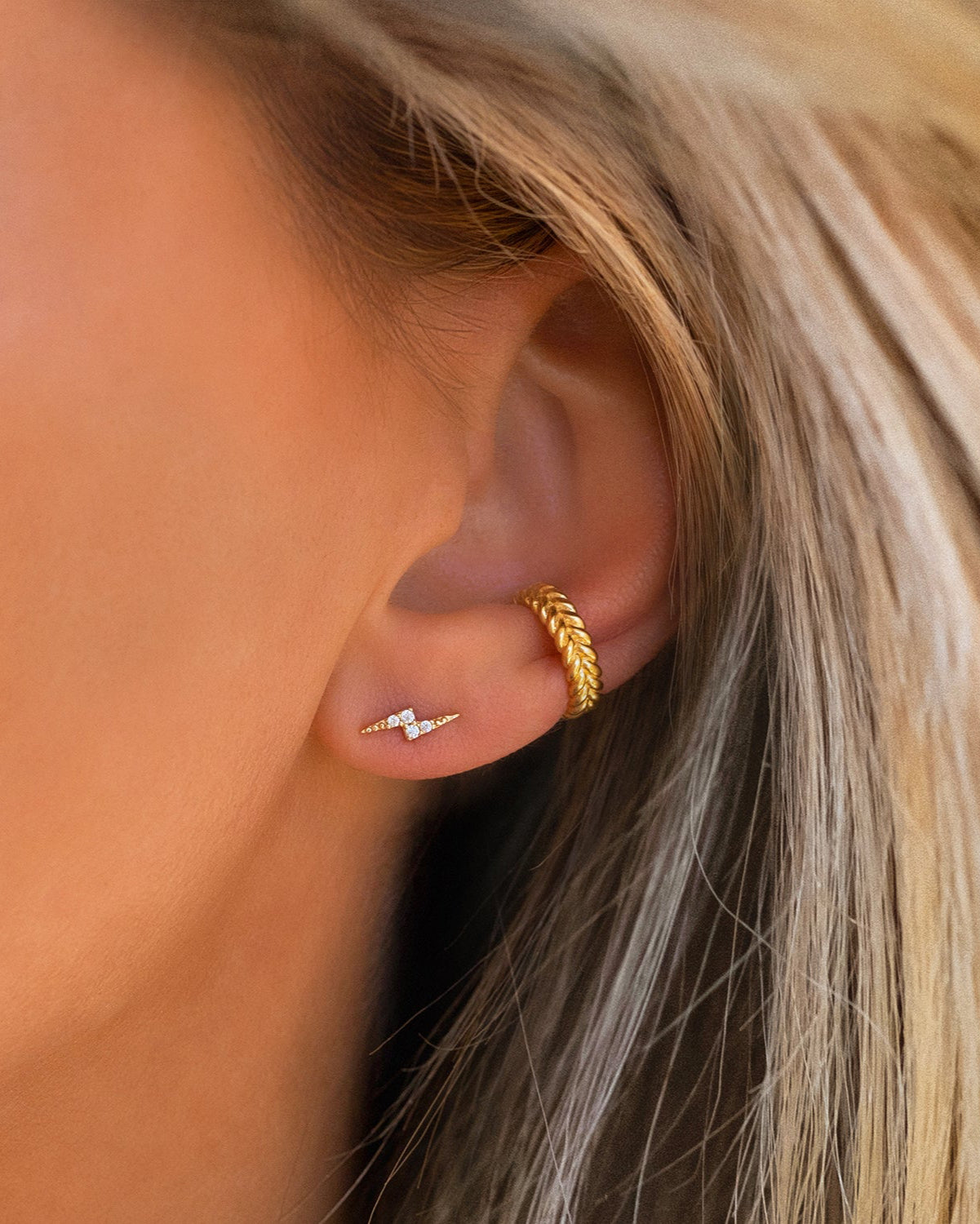 Lightning Studs