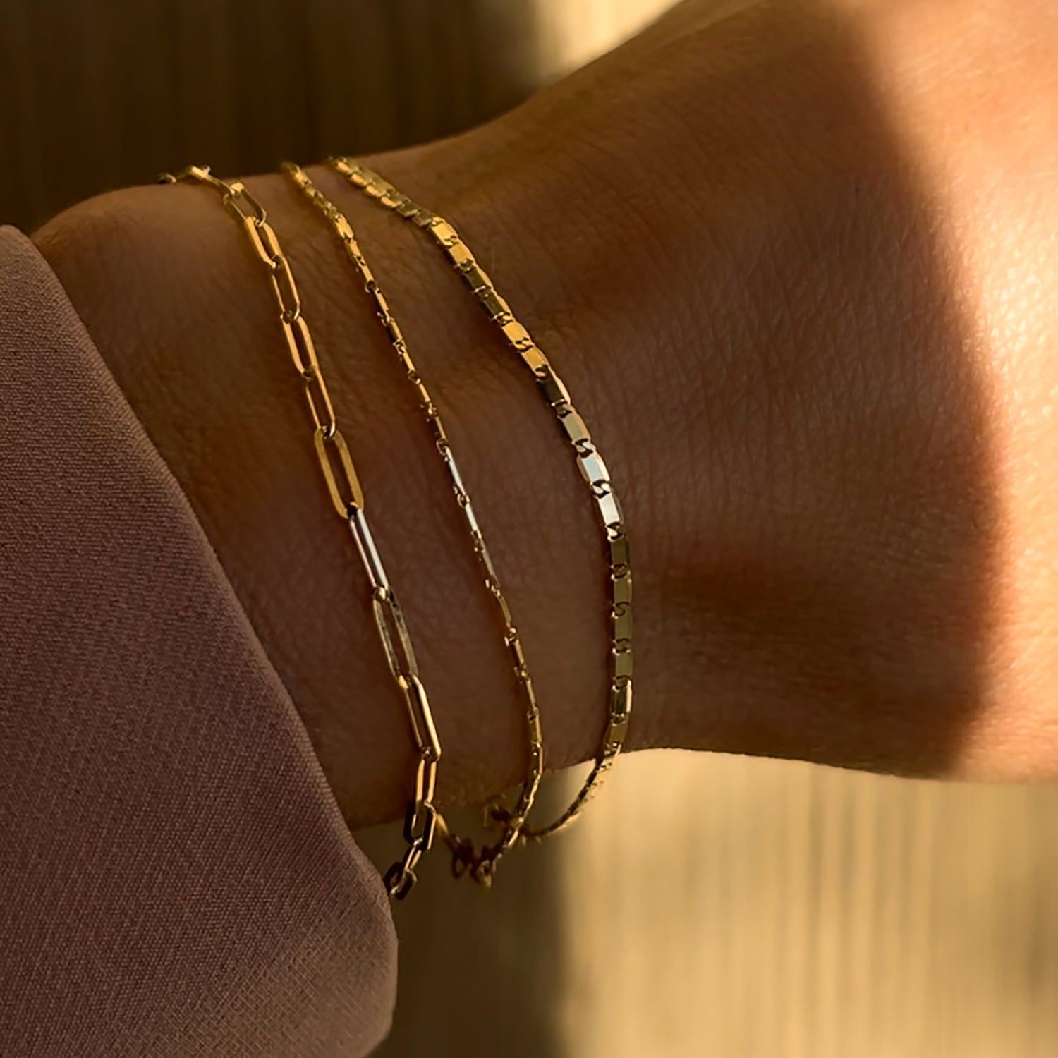 Golden Line Chain Bracelet