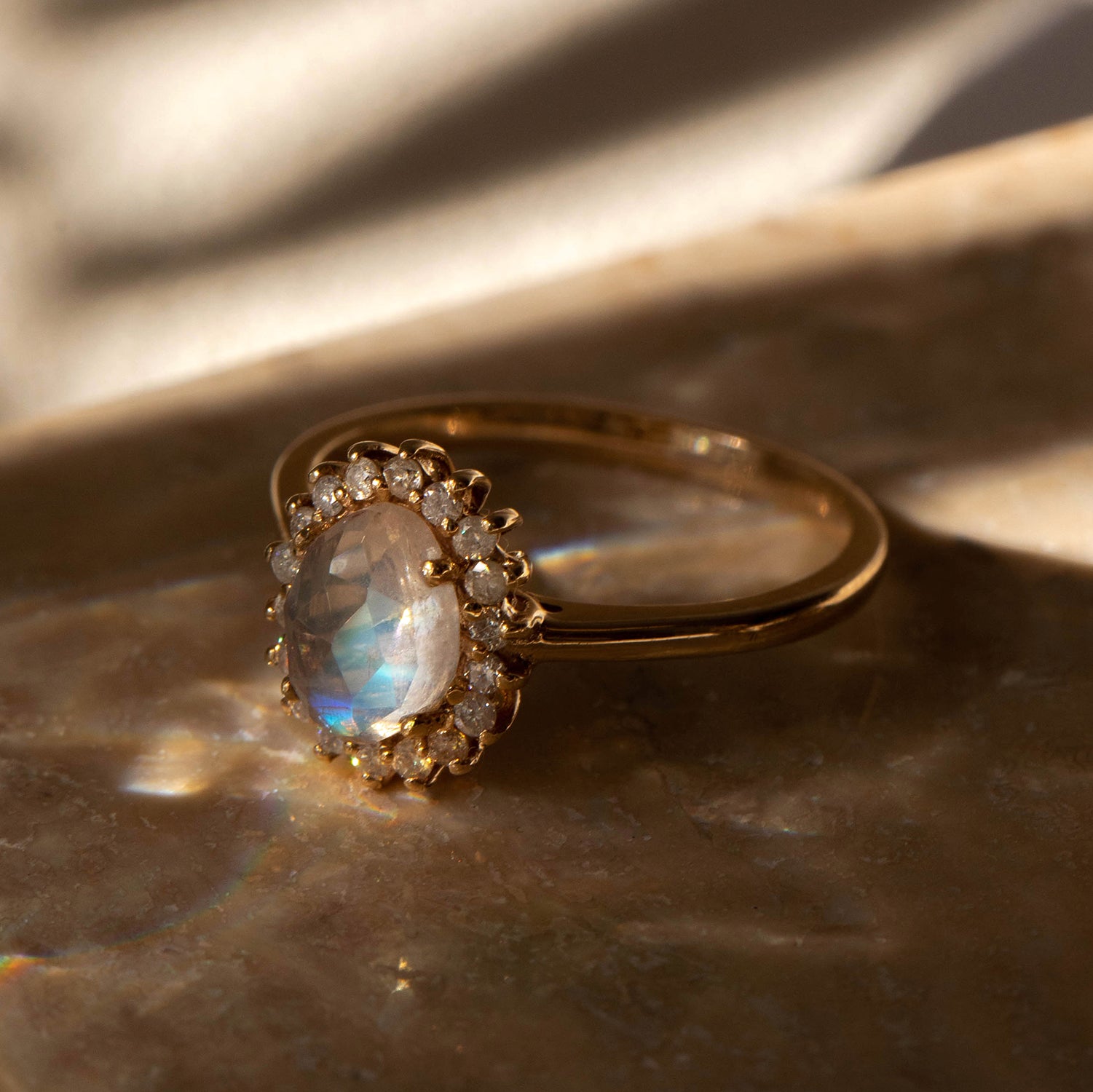 Mini Antiquity Moonstone Ring