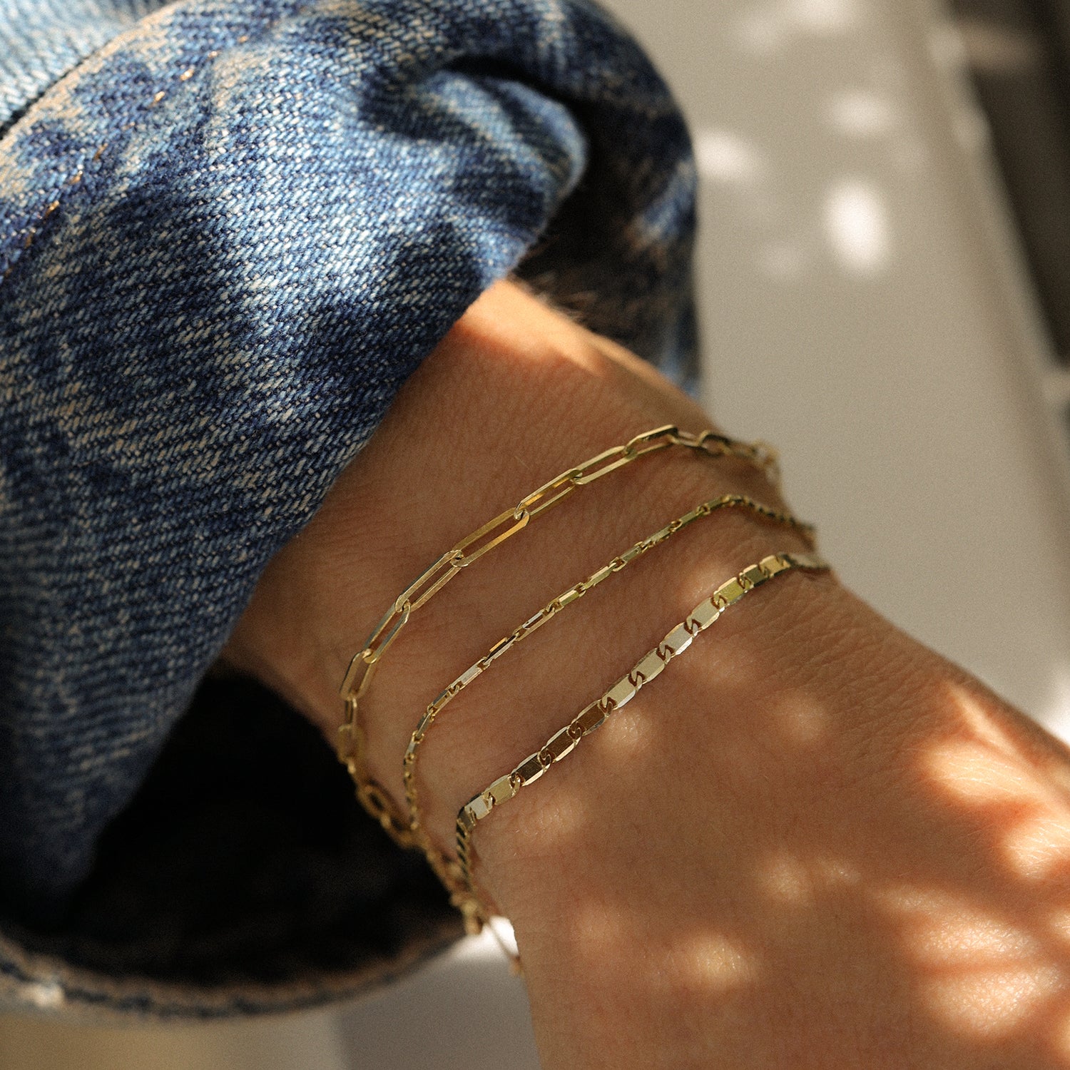 Flat Drawn Bold Bracelet