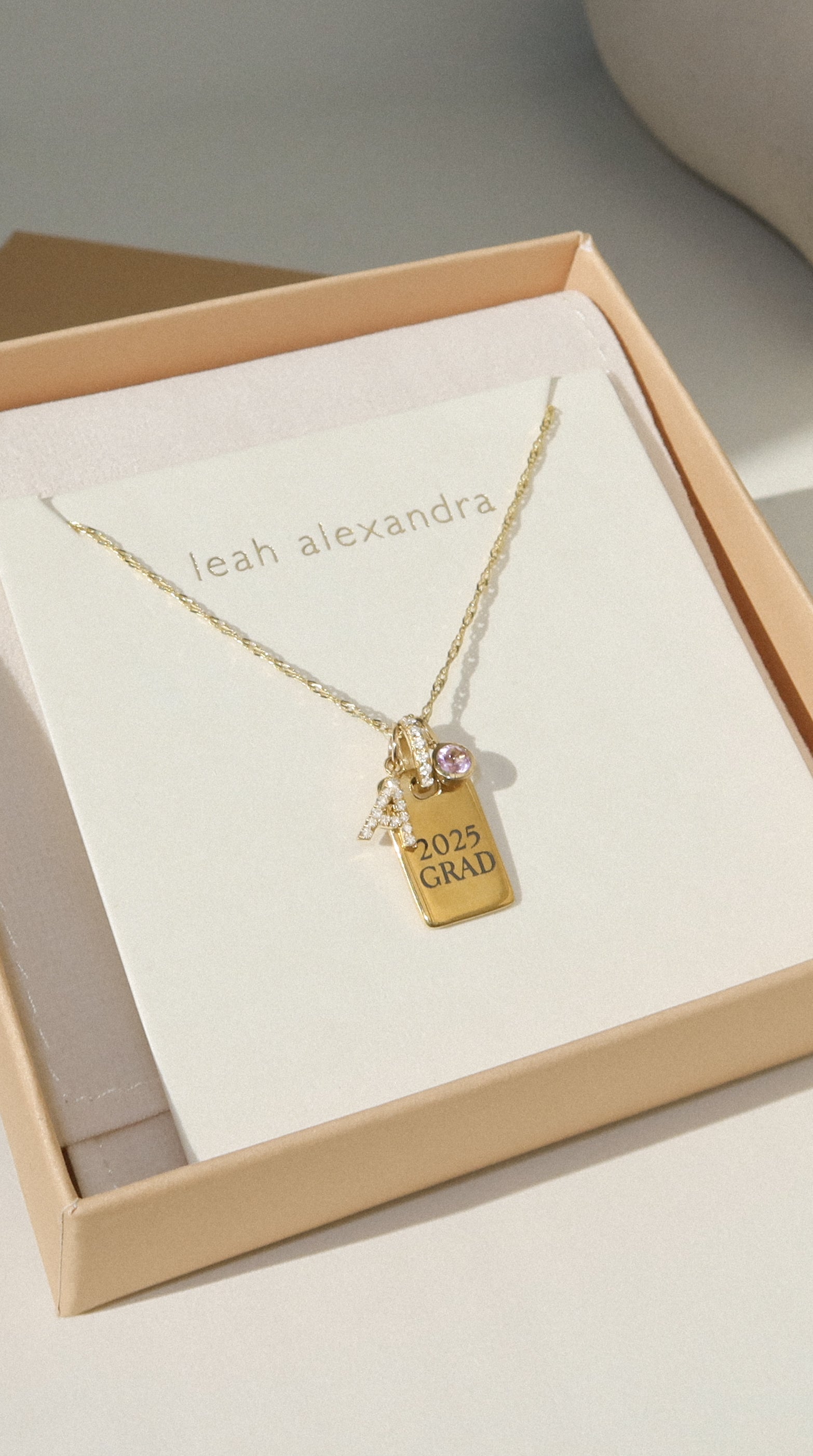 Top Jewelry Gift Ideas for Graduates