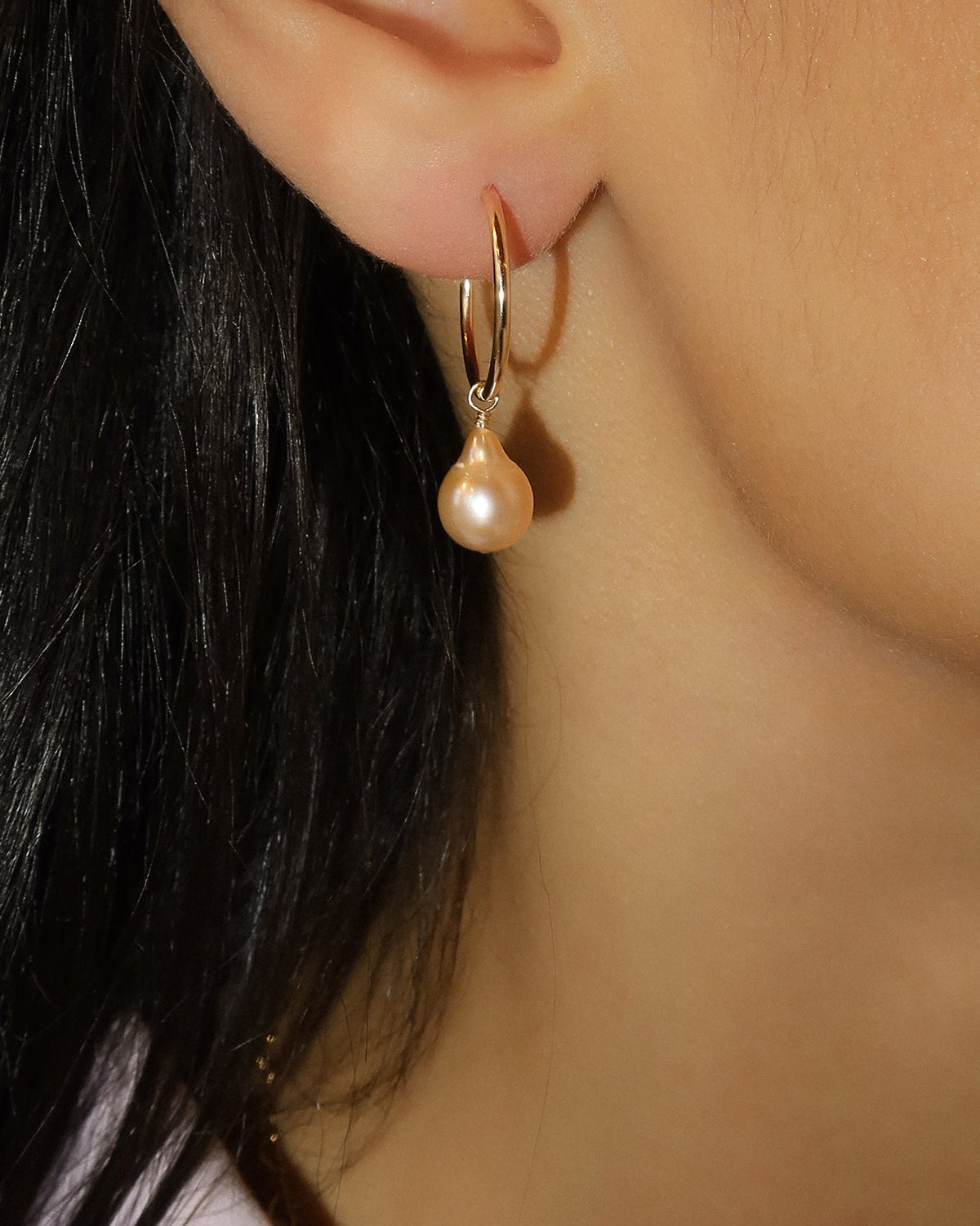 Pink Pearl Airlight Hoops