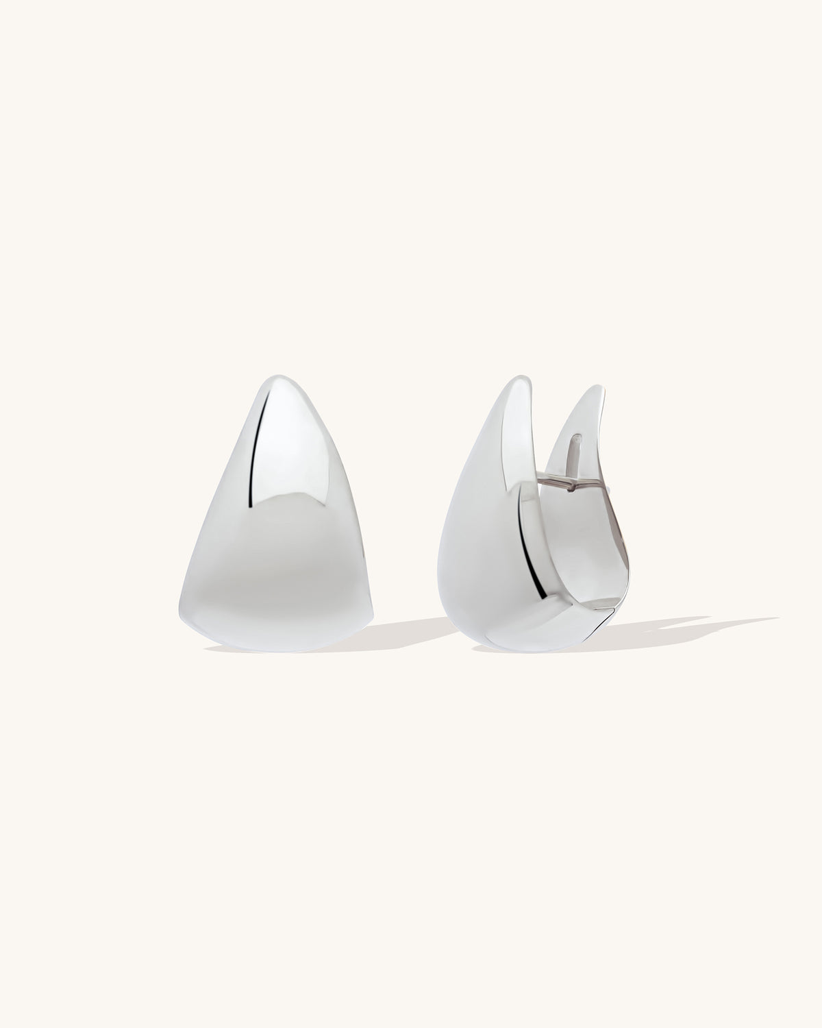 Bold Claw Hoops