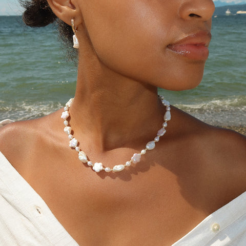 Flower Pearl Necklace | Gold