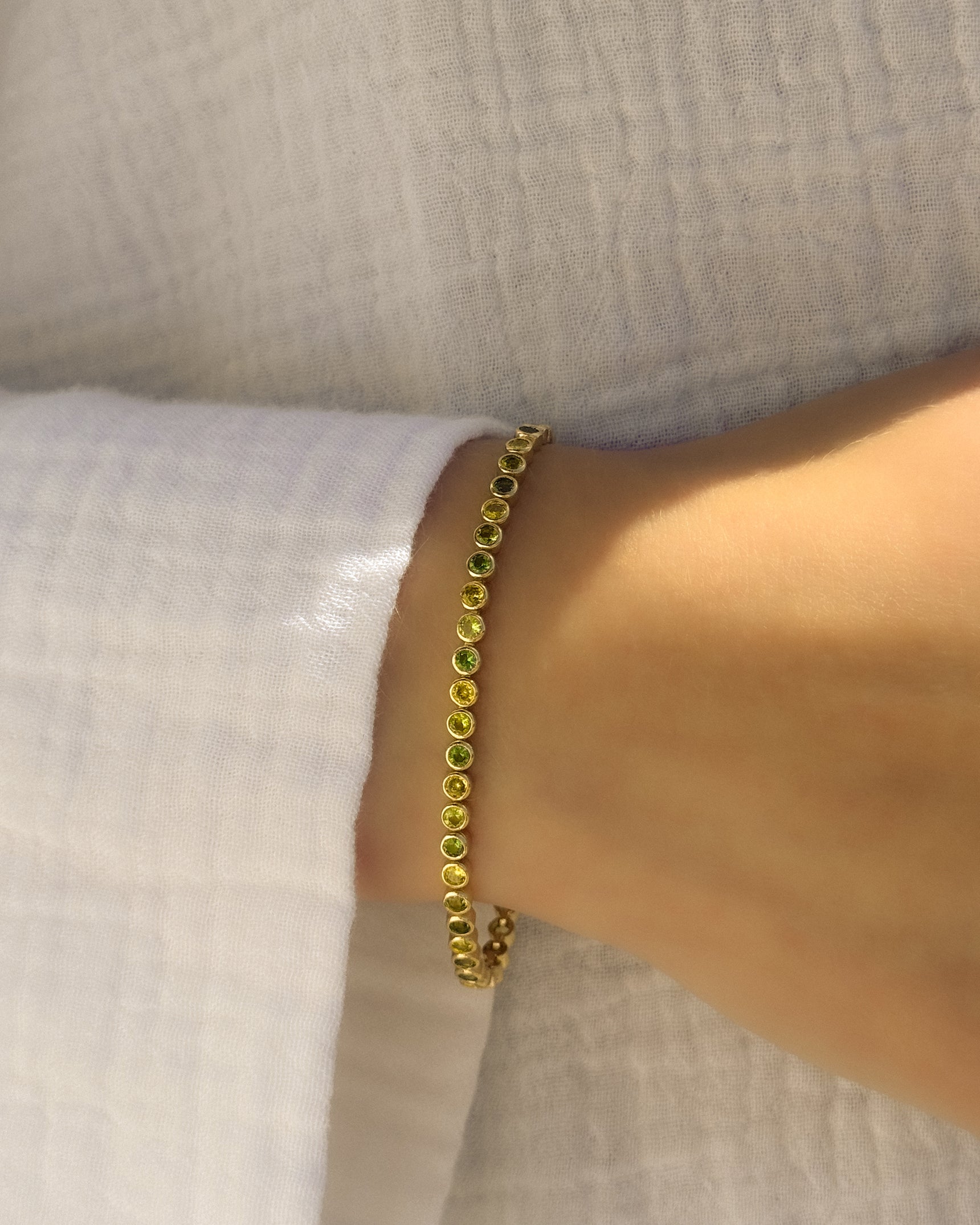 Green Sapphire Bezel Tennis Bracelet