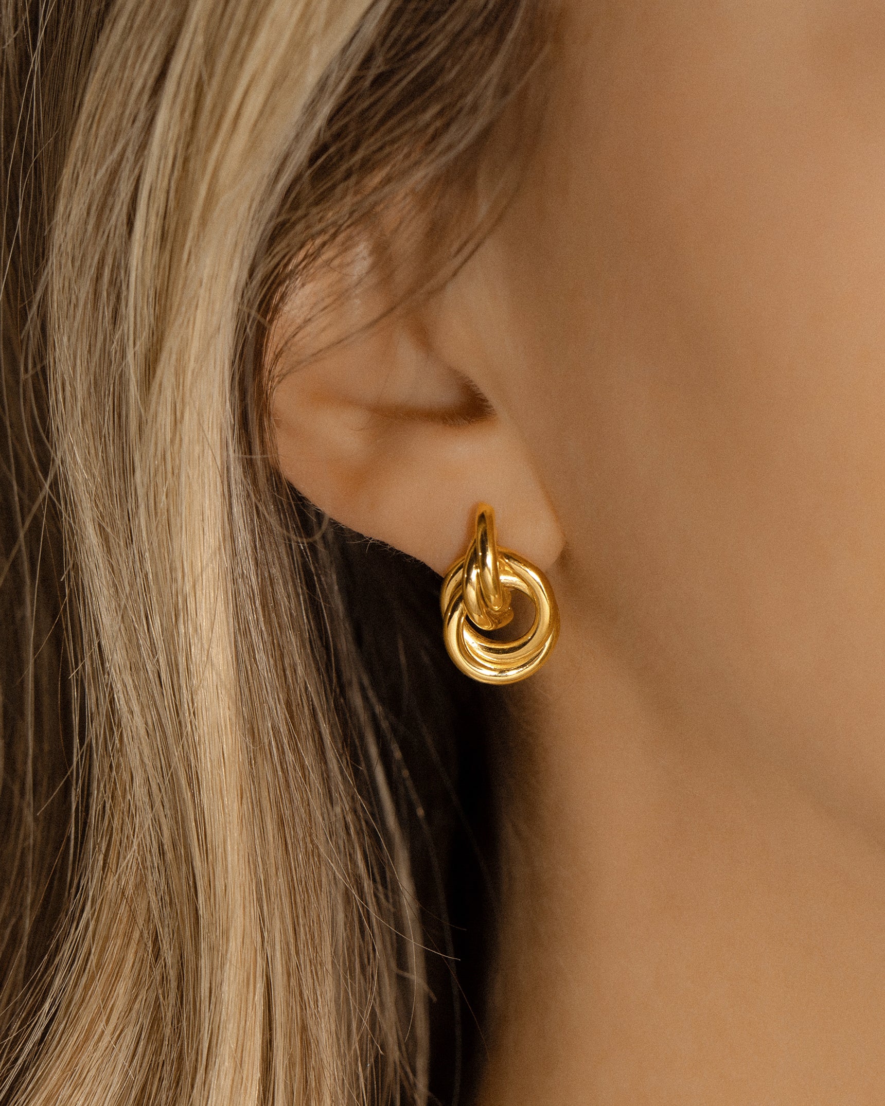 Mini Nodita Earrings