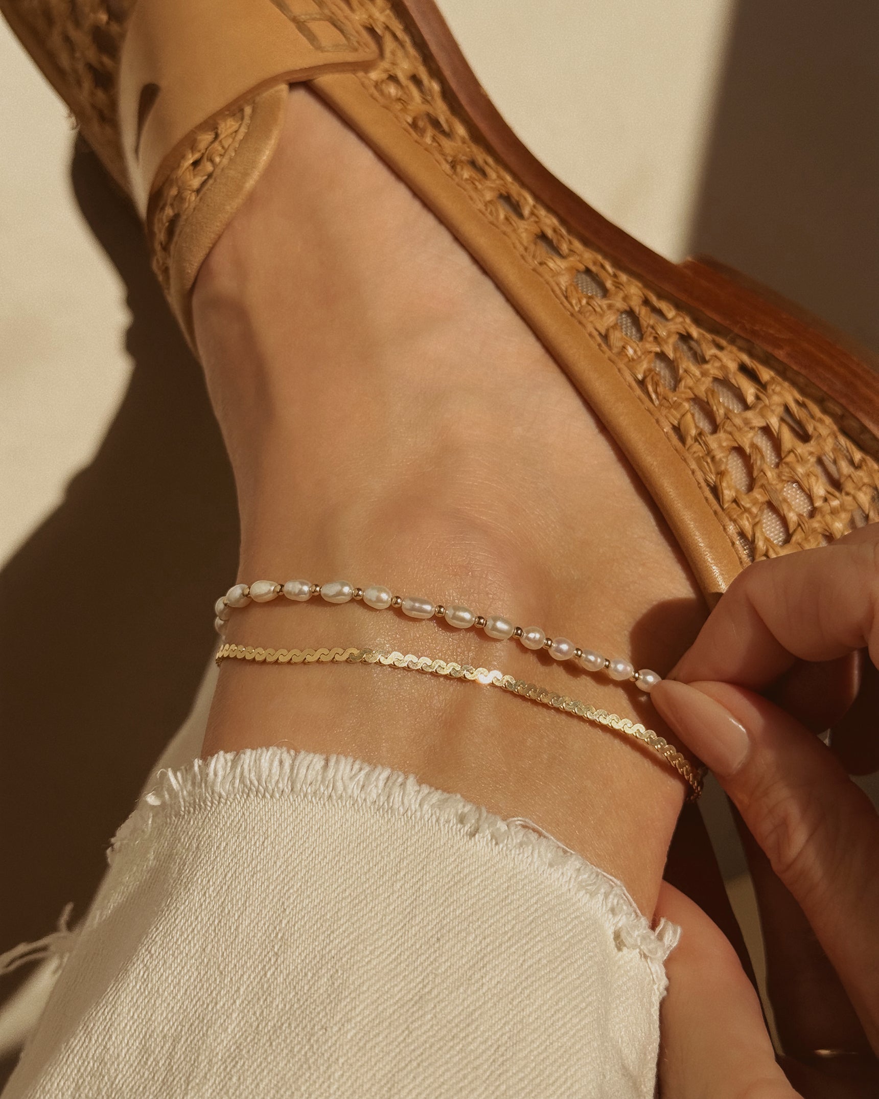 Serpentine Chain Anklet