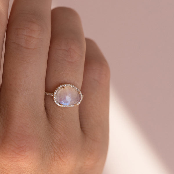 Etereo Ring | 14k Gold, Moonstone & Diamond